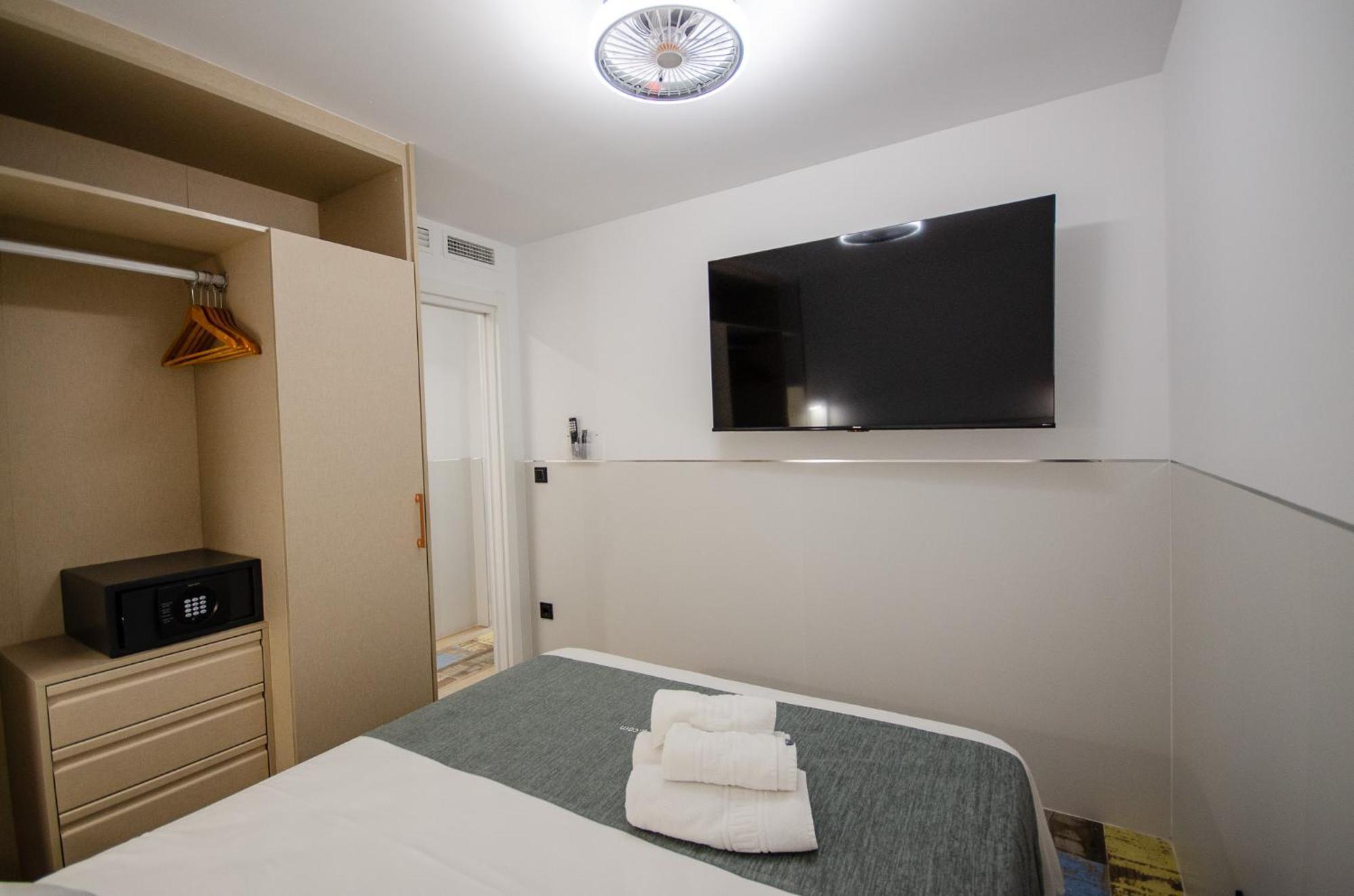 Apartment Emalco 1-8 Centro *